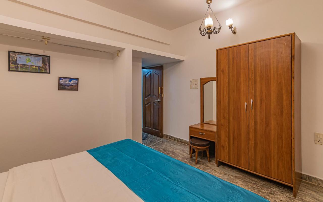 Gr Stays 4Bhk Private Villa With Private Jacuzzi Pool Baga Kültér fotó